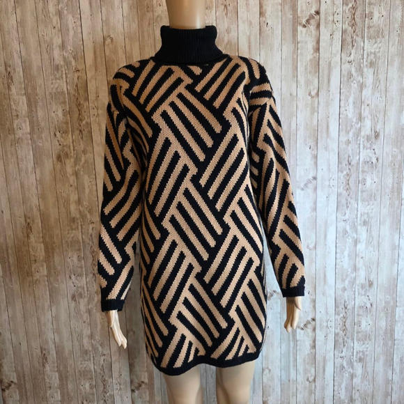 SHEIN Sweater Dress Size S Black & Tan Geometric Pattern - Picture 2 of 10